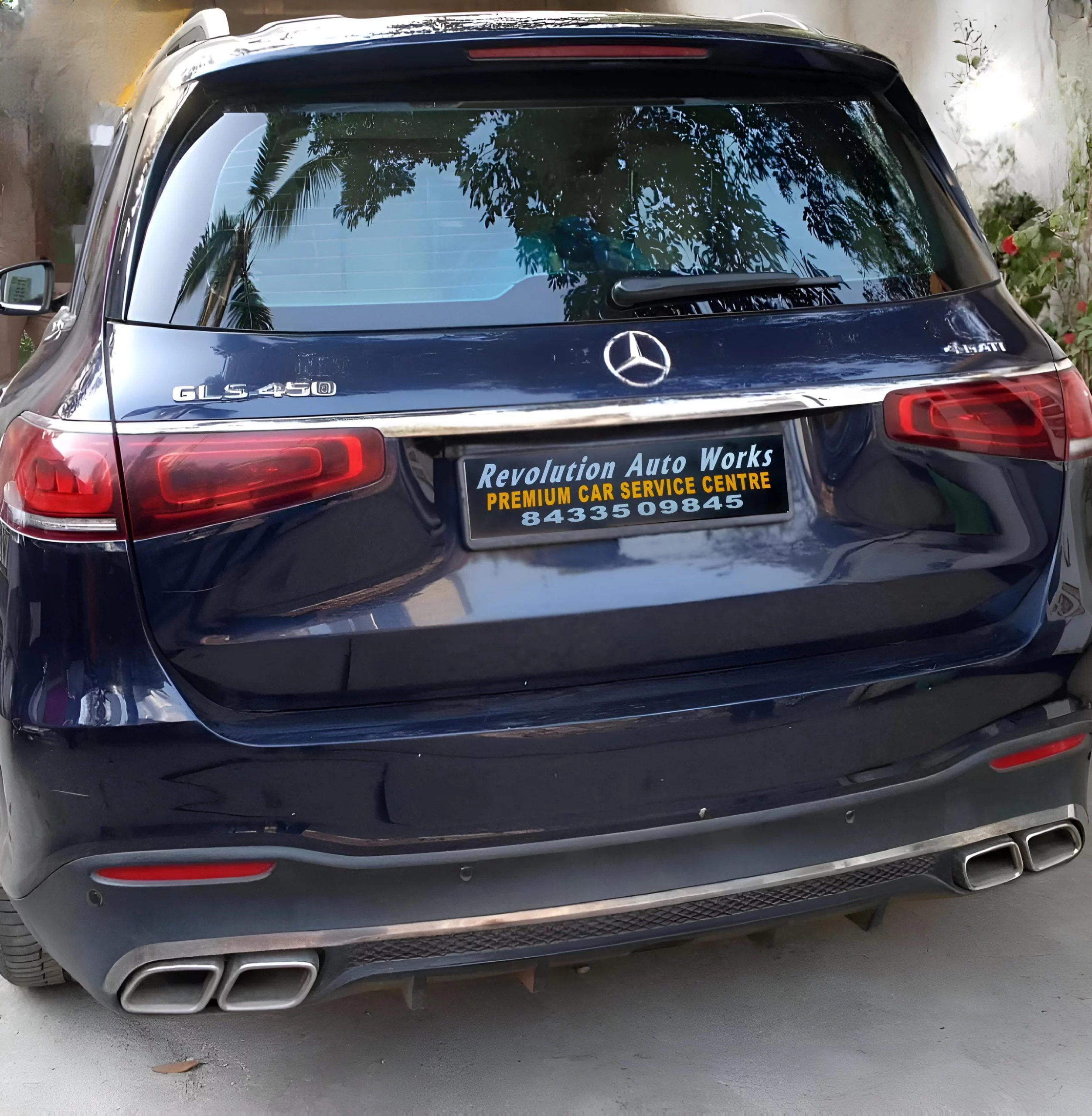 European Luxury Car Service Center in Mumbai